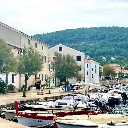 In - Paklenica Riviera 43600 Apartmán *
